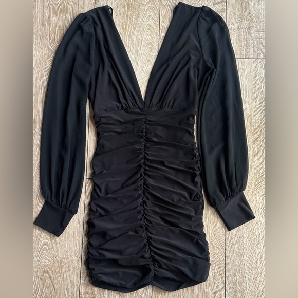 Windsor Black Ruched Long Sleeve Dress - Picture 10 of 13